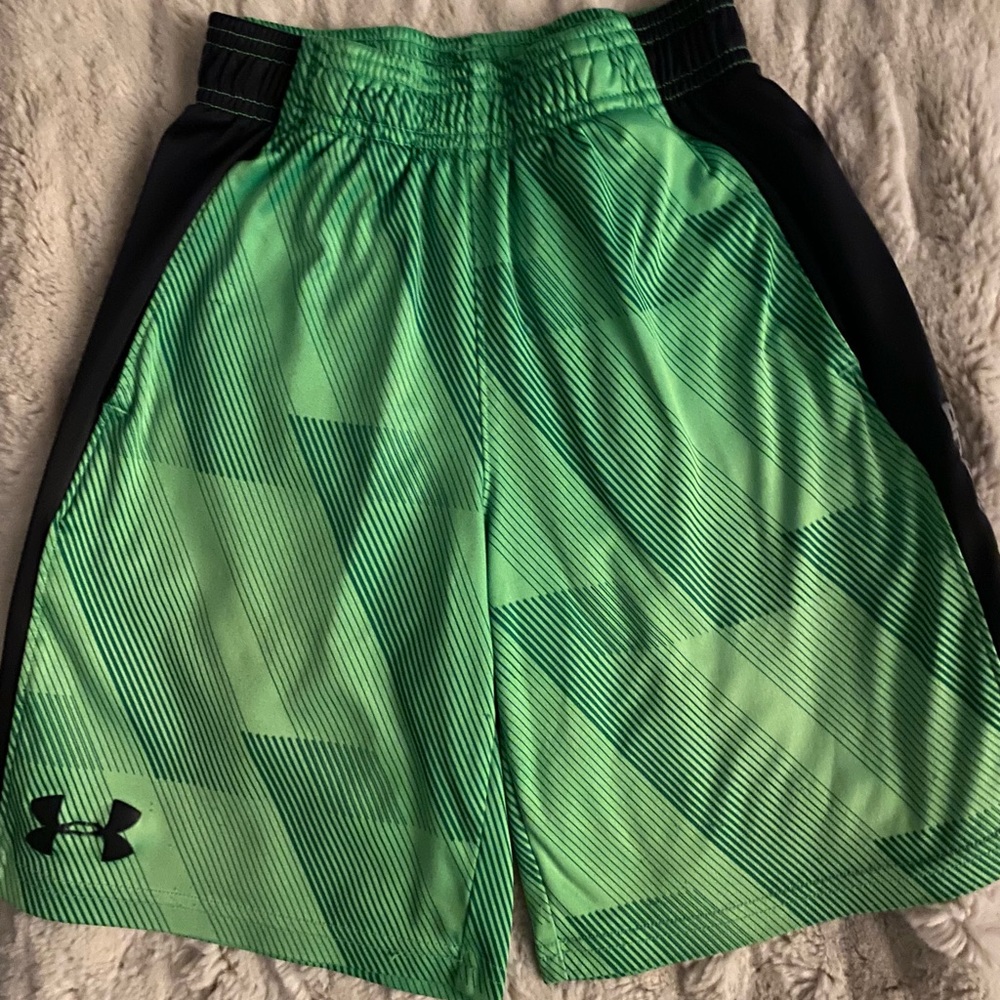 Under Armour Boys’ Baseball Shorts Size Small